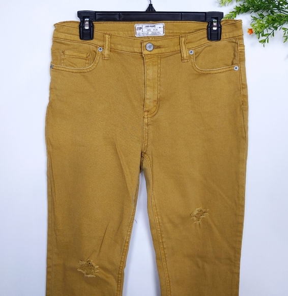 🆕🌿FREE PEOPLE JEANS🌿 - Picture 3 of 9